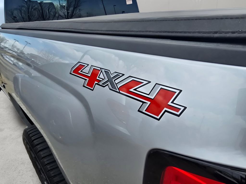 Used 2017 Chevrolet Silverado 1500 LT w/ All Star Edition image 17