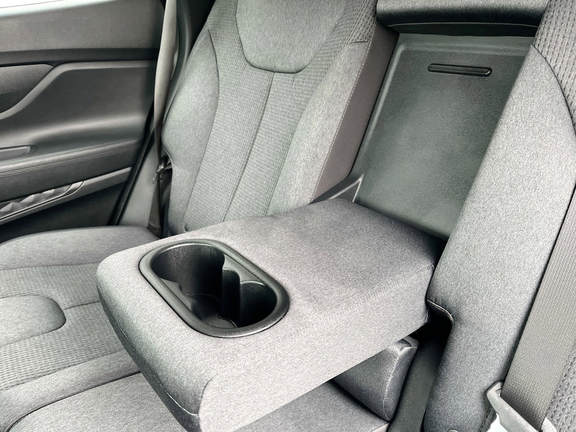 Used 2023 Hyundai Santa Fe SEL image 31