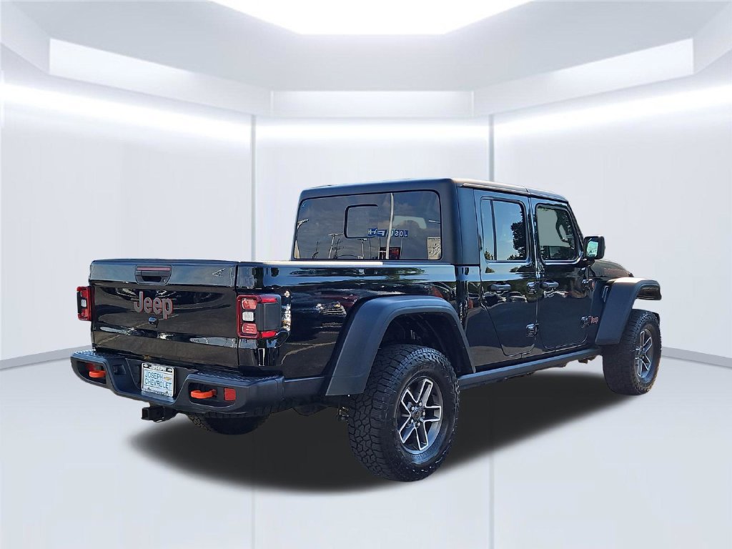 Used 2026 Jeep Gladiator Mojave AWD/4WD image 5