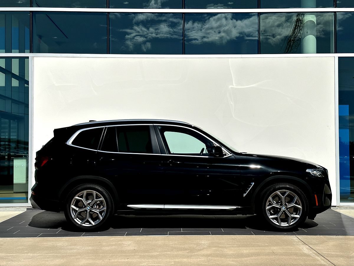 Certified 2023 BMW X3 sDrive30i w/ Premium Package w/ZPA RWD image 3