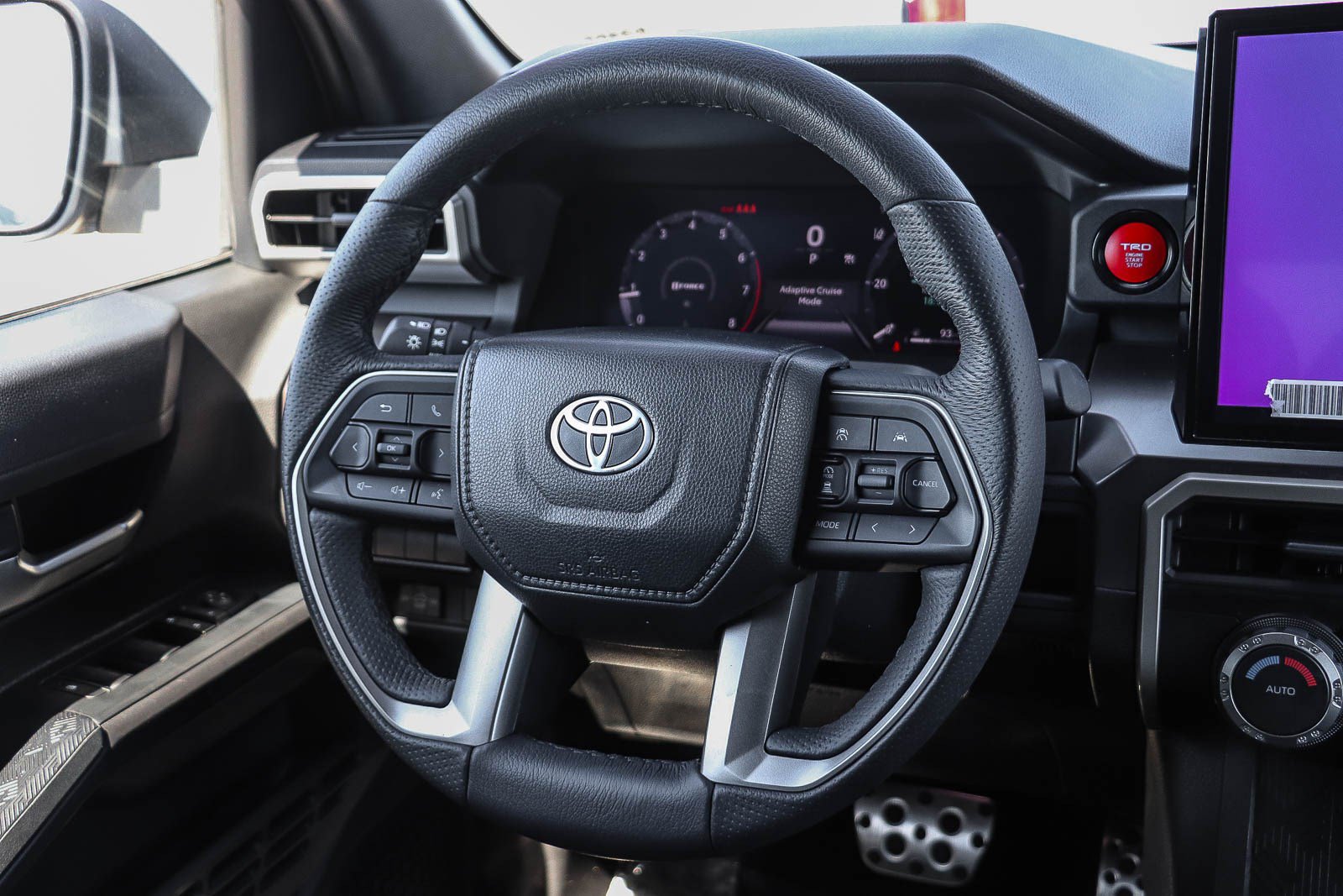 Certified 2025 Toyota Tacoma TRD Sport AWD/4WD image 15
