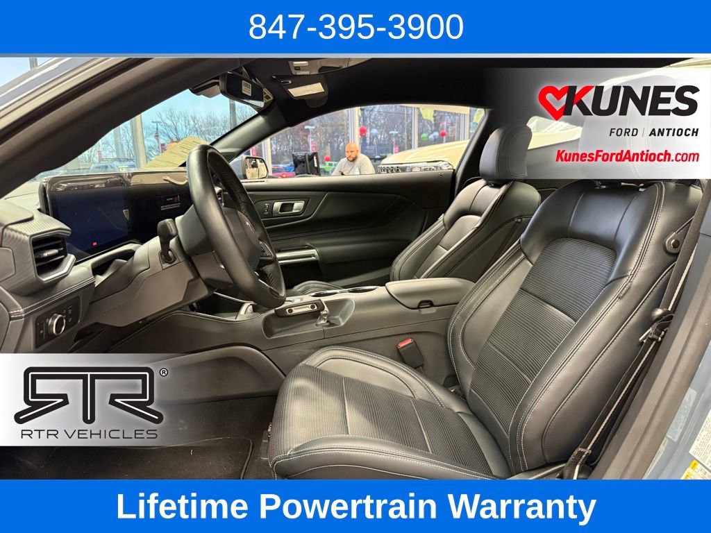 Used 2025 Ford Mustang GT Premium w/ GT Performance Package image 26