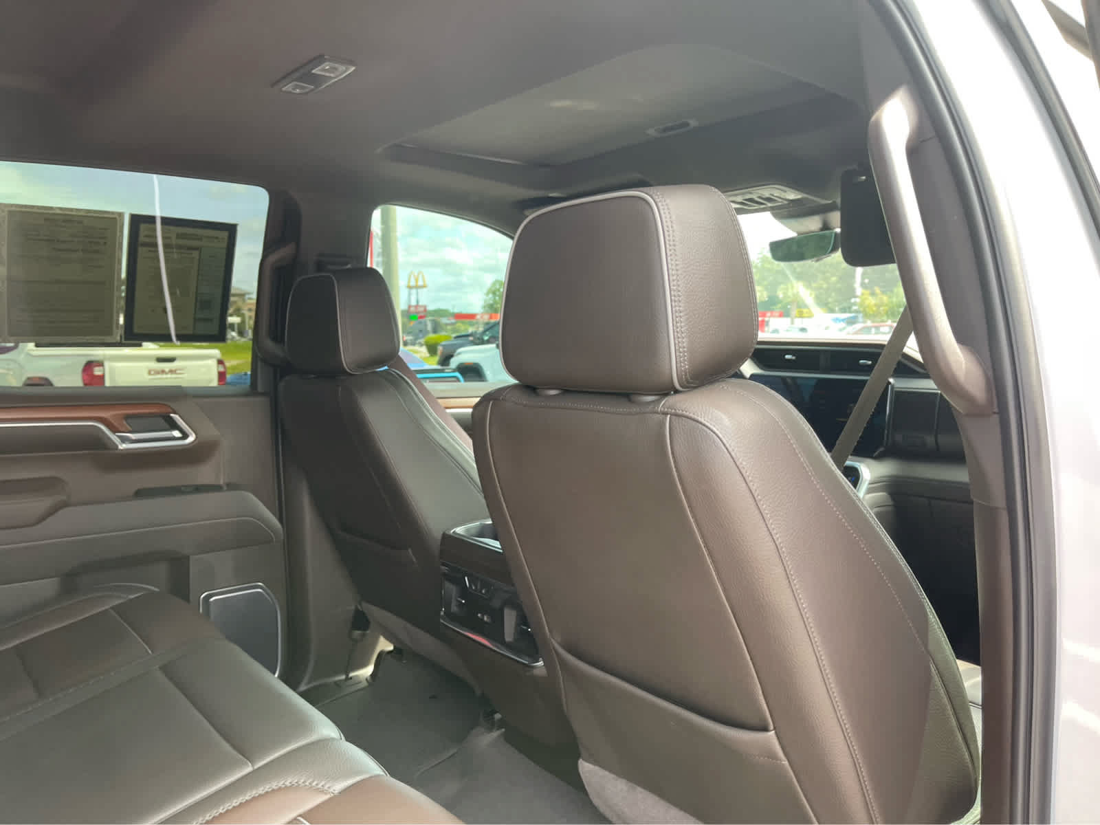 Used 2023 GMC Sierra 1500 Denali w/ Denali Reserve Package AWD/4WD image 24