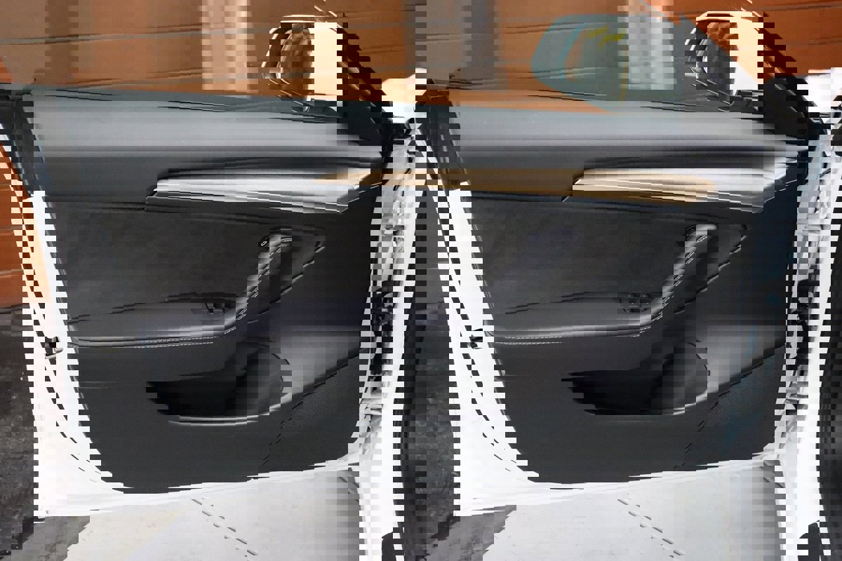 Used 2023 Tesla Model 3 Standard Range RWD image 43