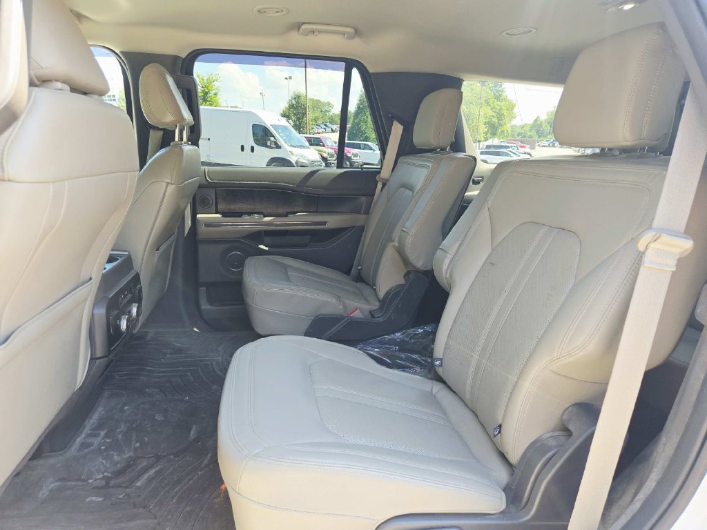 Used 2021 Ford Expedition Limited AWD/4WD image 12