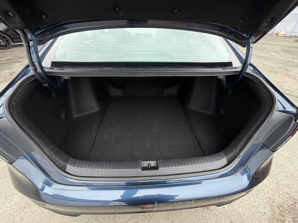 Used 2023 Honda Accord EX image 11