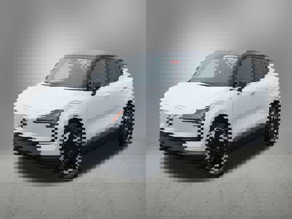 New 2026 Volvo EX30 Ultra w/ Climate Package