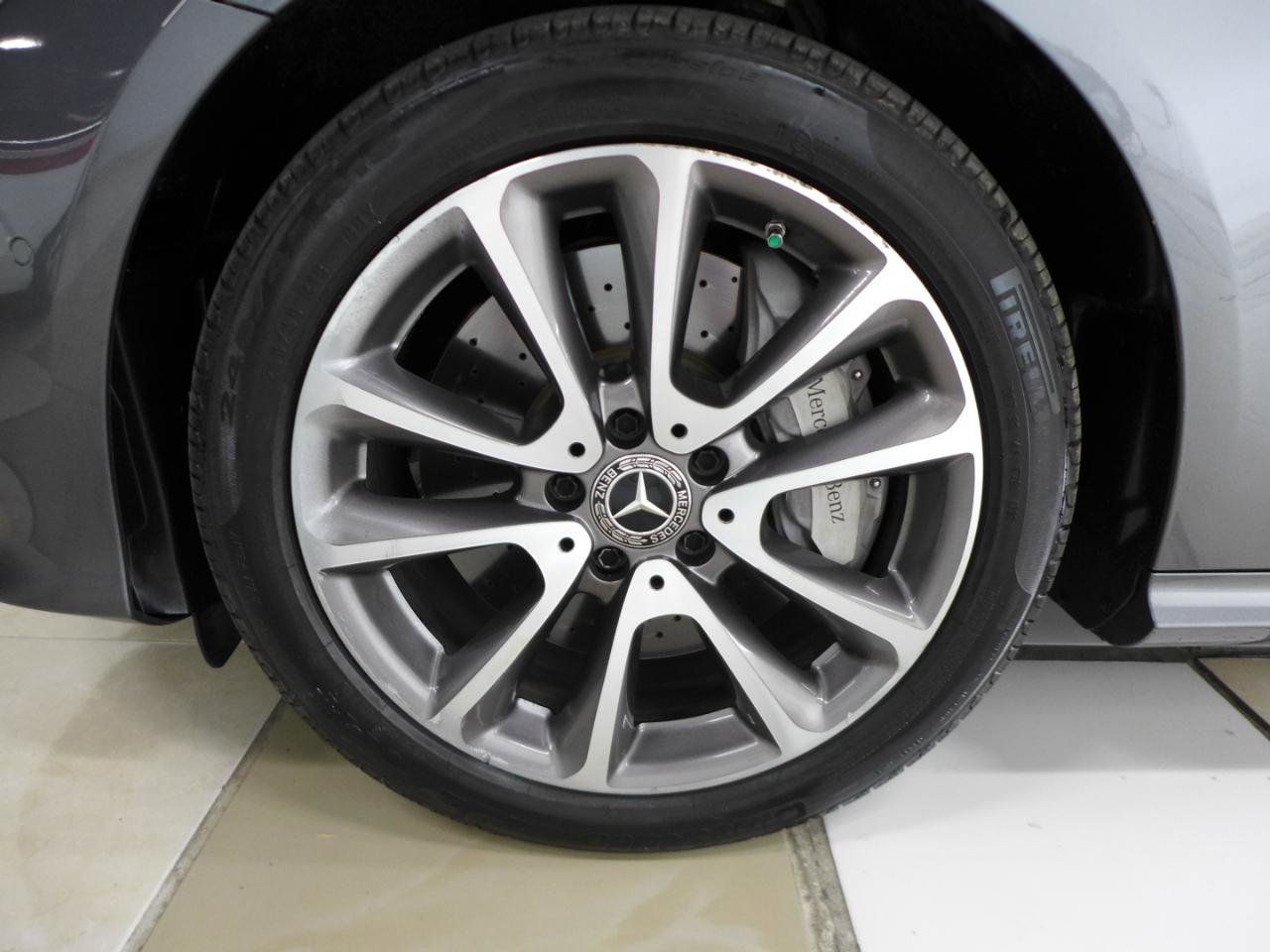 Used 2018 Mercedes-Benz E 400 4MATIC Cabriolet image 80