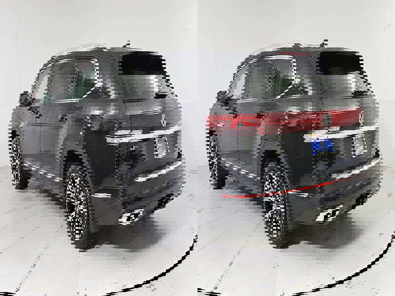 New 2026 Volkswagen Atlas SEL Premium R-Line image 4