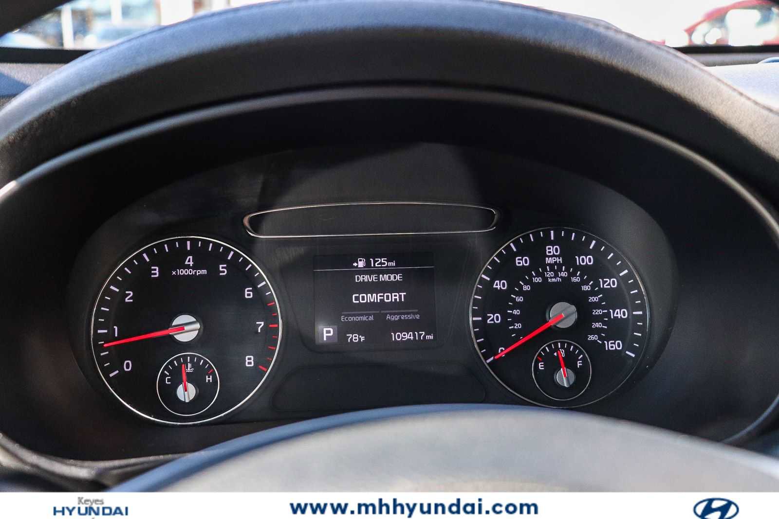 Used 2019 Kia Sorento LX FWD image 25