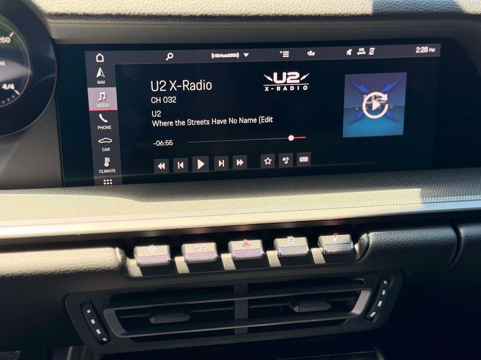 Used 2021 Porsche 911 Carrera 4 image 14