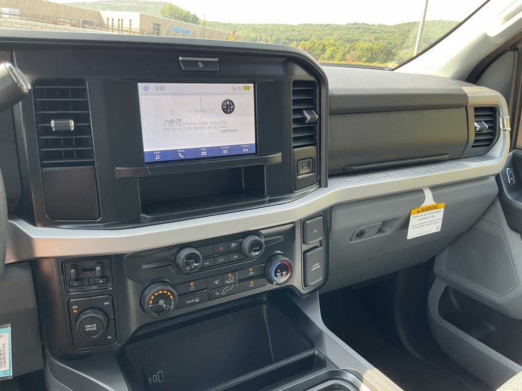 New 2026 Ford F350 XLT image 9