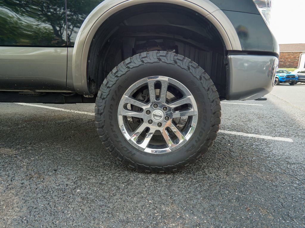 Used 2017 Nissan Titan Platinum Reserve AWD/4WD image 12