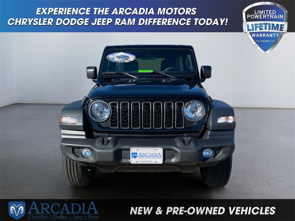 Used 2025 Jeep Wrangler Sport image 8