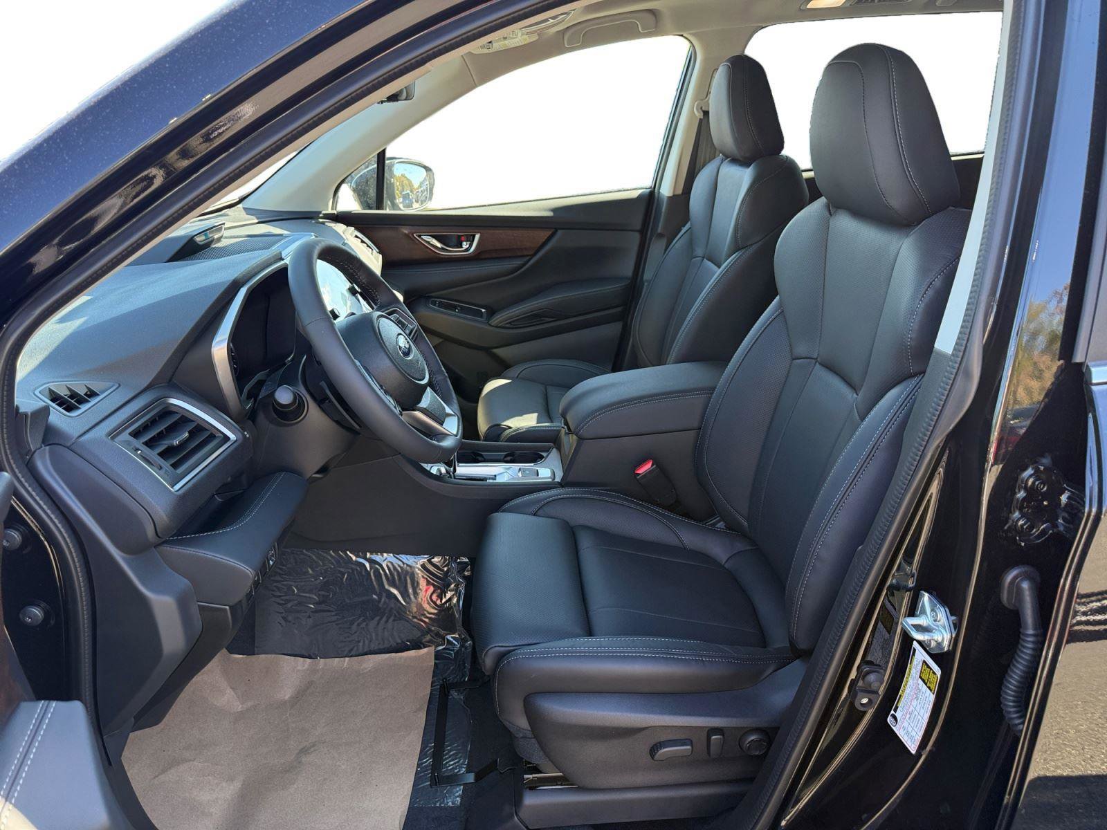 New 2025 Subaru Ascent Touring image 9