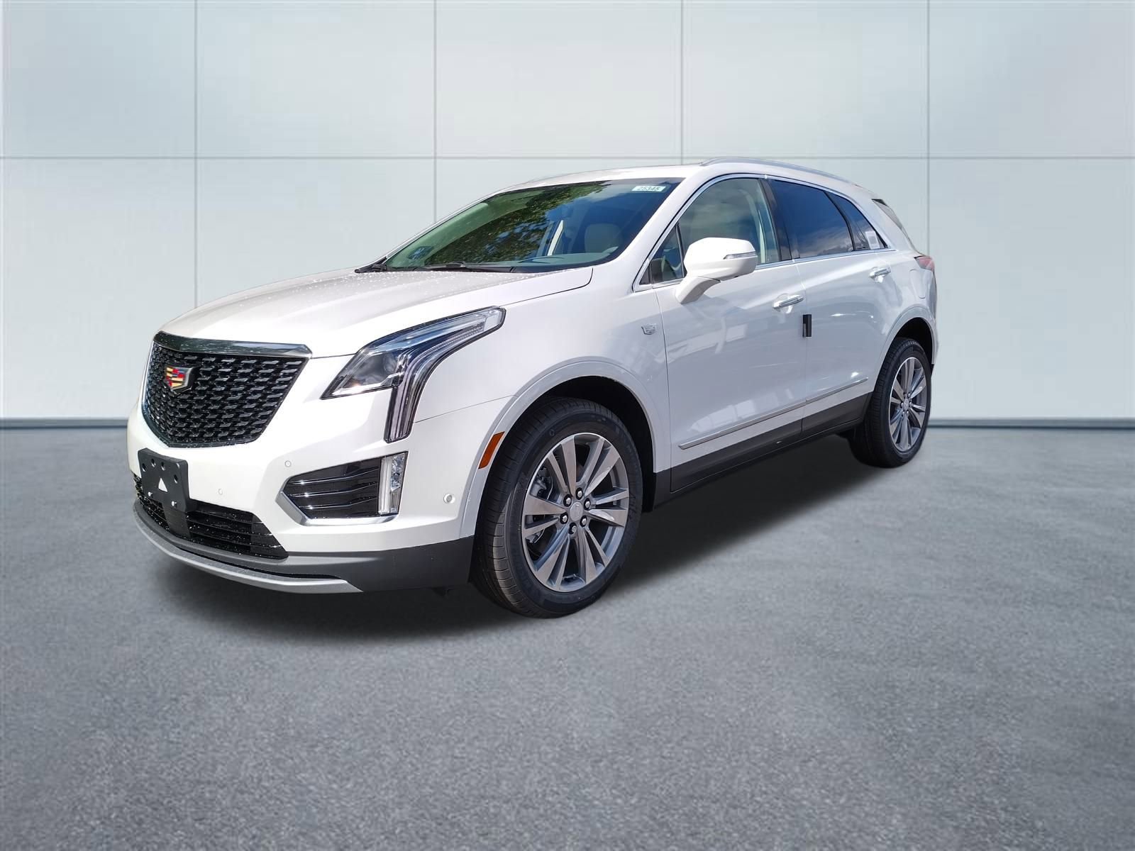 New 2025 Cadillac XT5 Premium Luxury w/ Technology Package