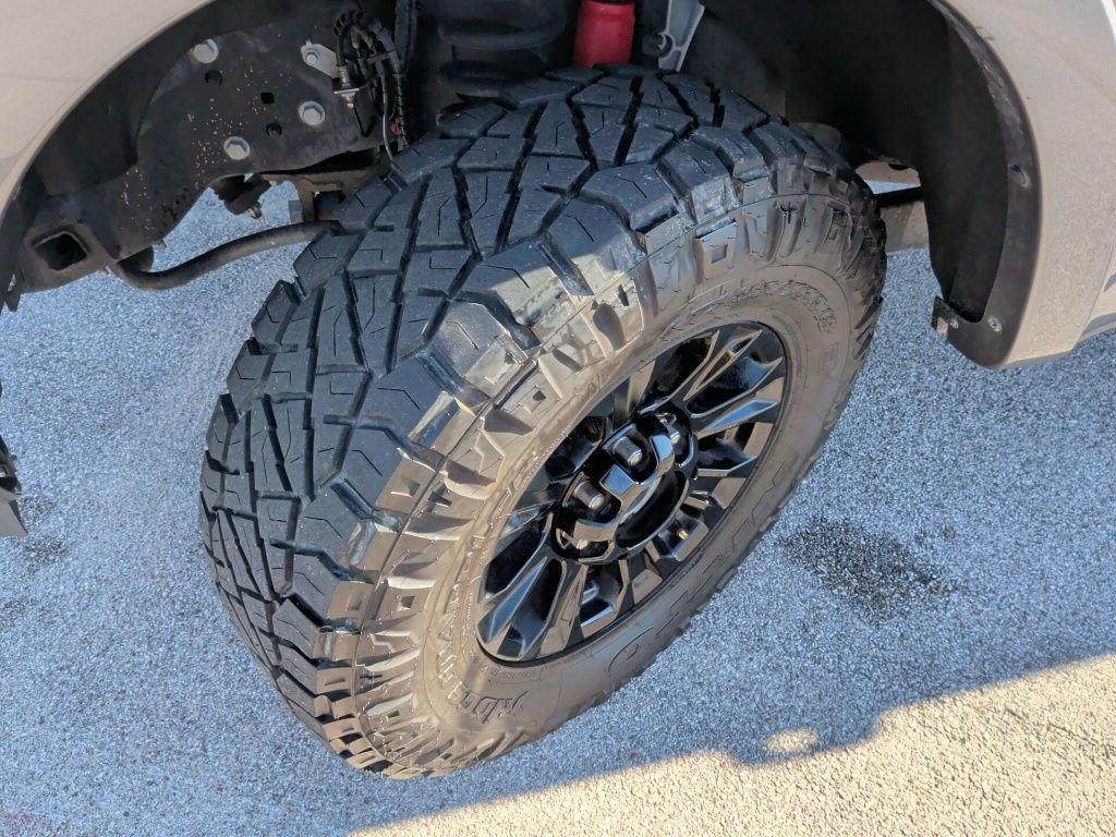 Used 2022 Ford F250 Lariat w/ Tremor Off-Road Package image 52