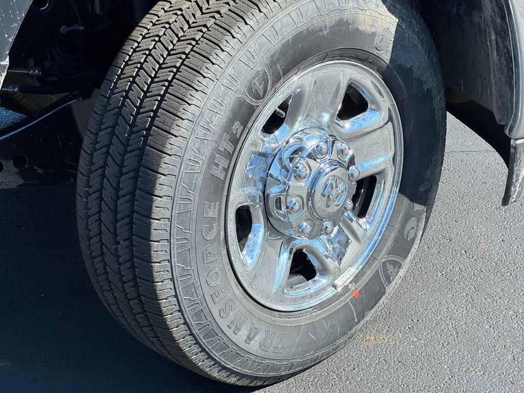 New 2026 RAM 2500 Tradesman AWD/4WD image 9