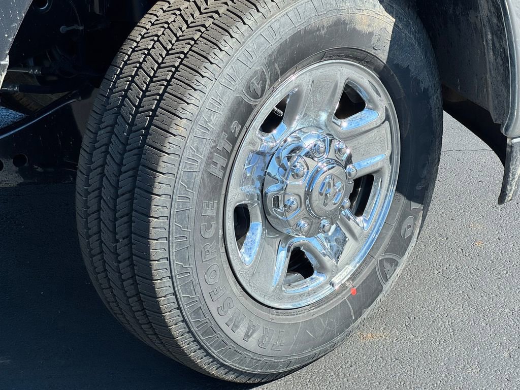 New 2026 RAM 2500 Tradesman AWD/4WD image 9
