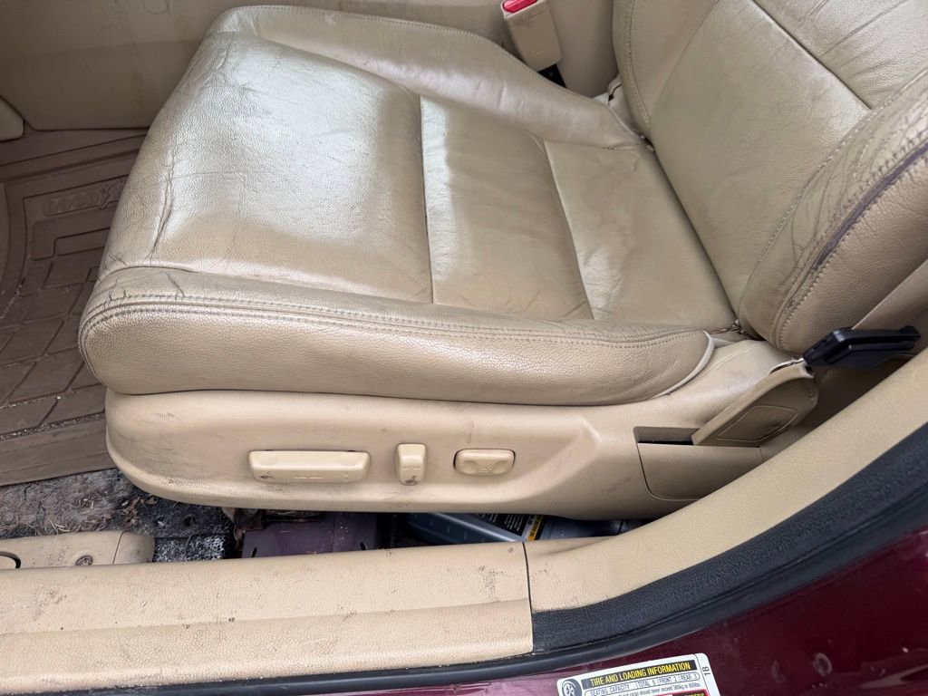 Used 2010 Honda Accord EX-L image 8