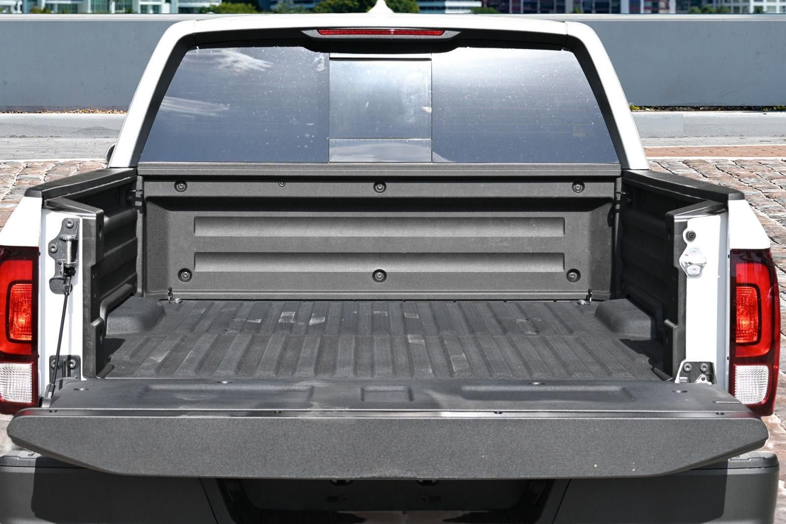 New 2026 Honda Ridgeline RTL image 9