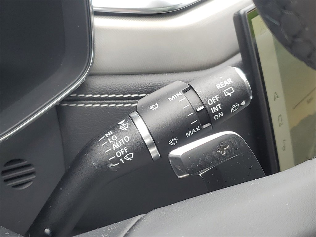 New 2026 Jaguar F-PACE R-Dynamic S image 19