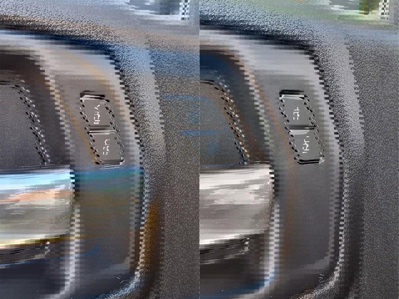 Used 2024 Chevrolet Silverado 2500 Custom w/ Custom Convenience Package image 14