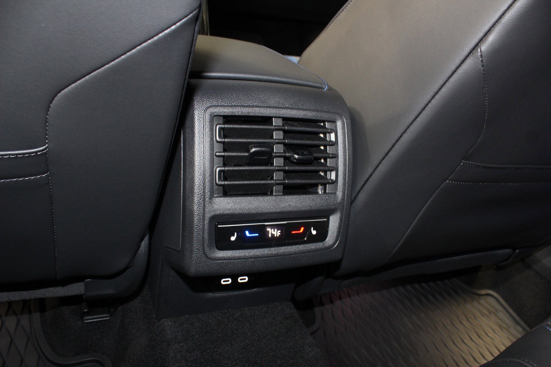 Used 2025 Volkswagen Golf R Black Edition w/ Euro Stye Package image 49