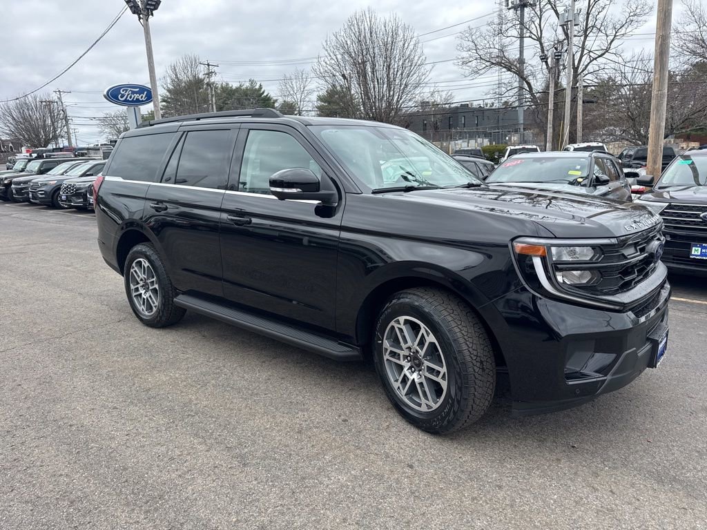 New 2026 Ford Expedition Active image 3