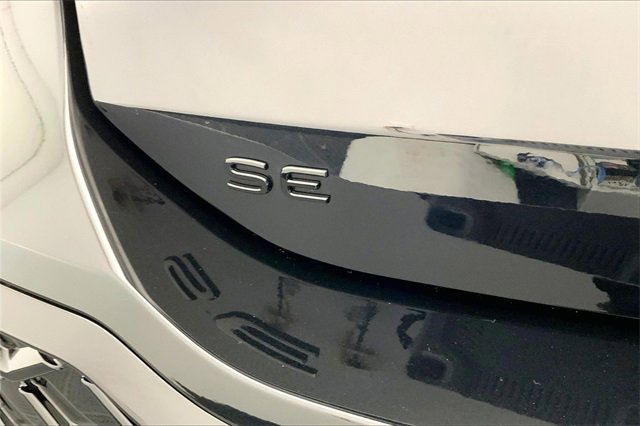 New 2026 Volkswagen Tiguan SE R-Line image 13