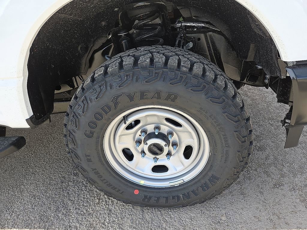 New 2026 Ford F350 XL w/ 360-Degree Camera Package AWD/4WD image 8