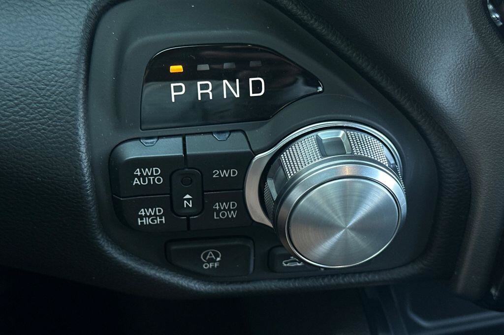 New 2026 RAM 1500 Laramie w/ Night Edition AWD/4WD image 21