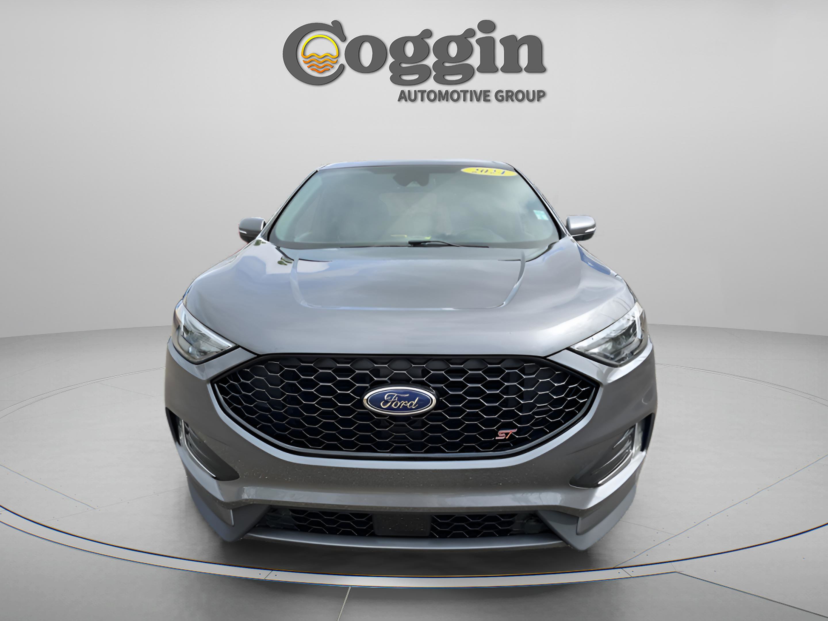 Used 2024 Ford Edge ST w/ Cold Weather Package image 5