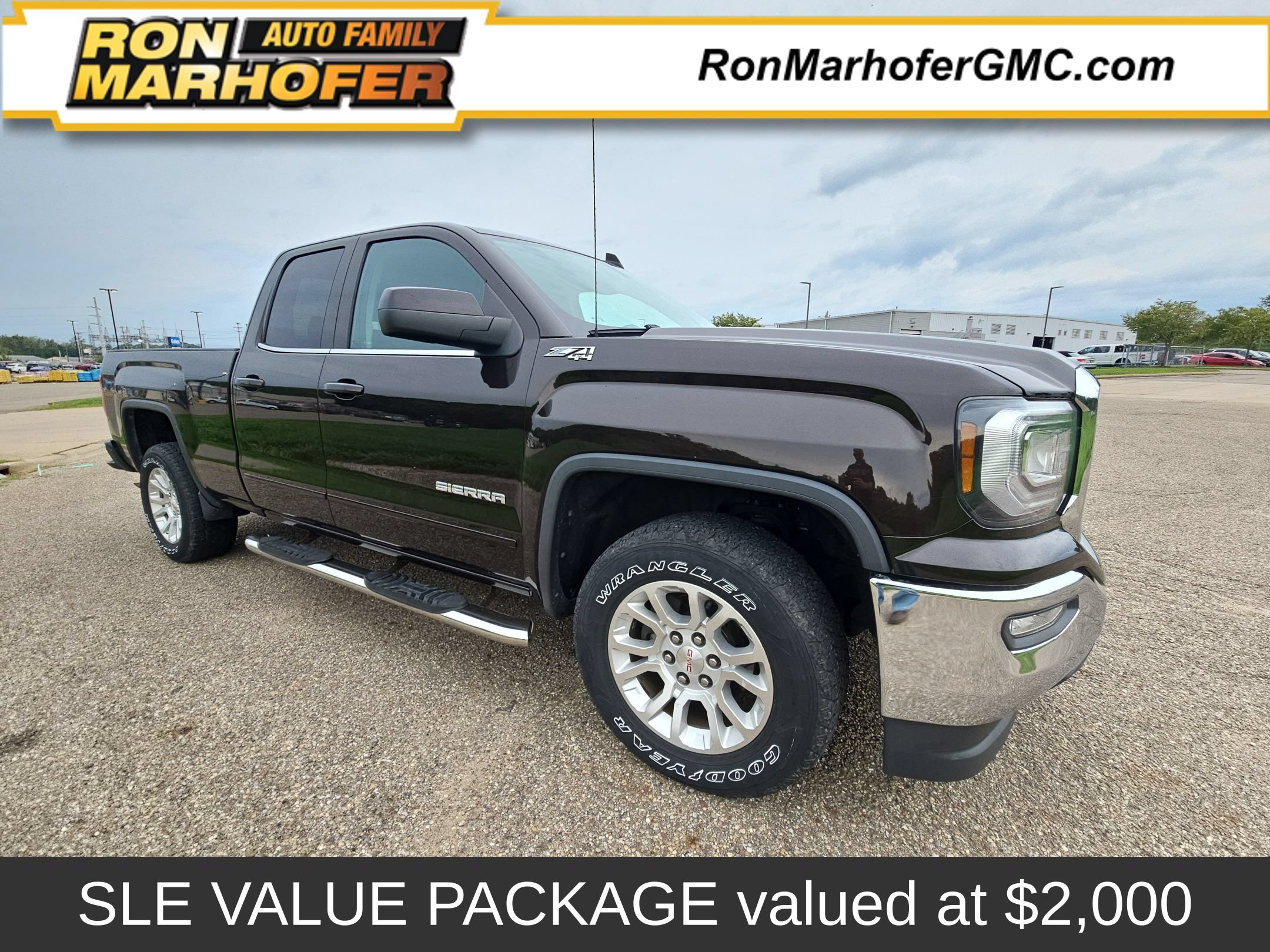 Used 2018 GMC Sierra 1500 SLE w/ SLE Value Package AWD/4WD image 1
