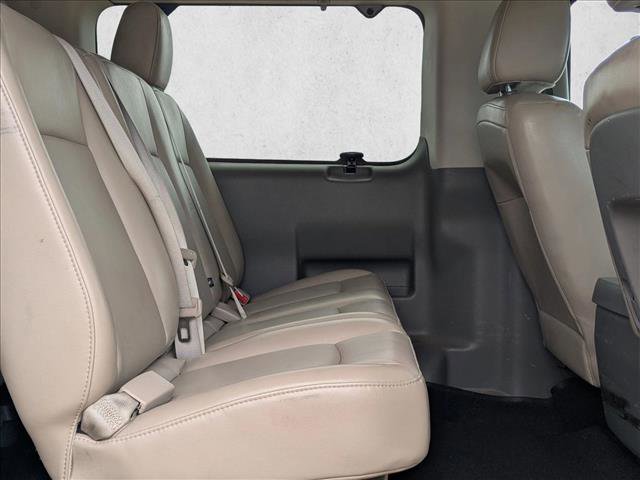 Used 2019 Nissan NV 3500 SL RWD image 13