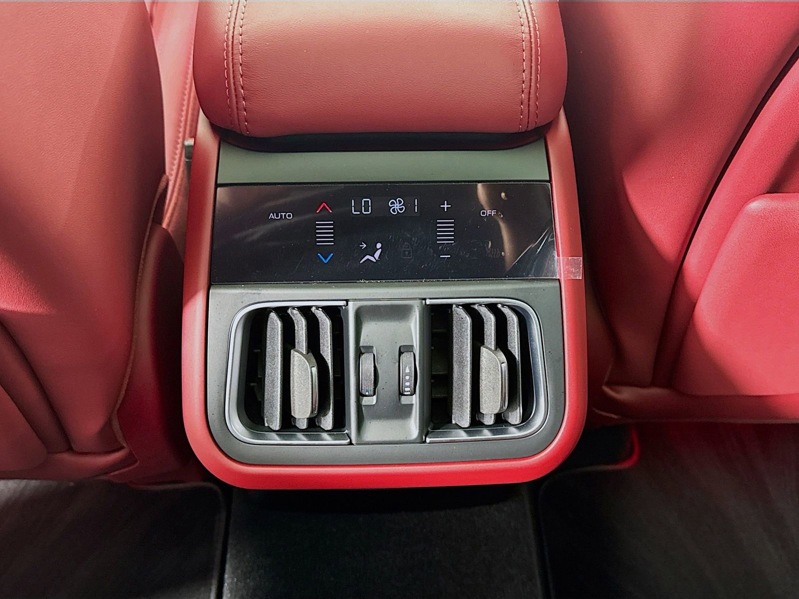 New 2026 Maserati Grecale Modena image 26