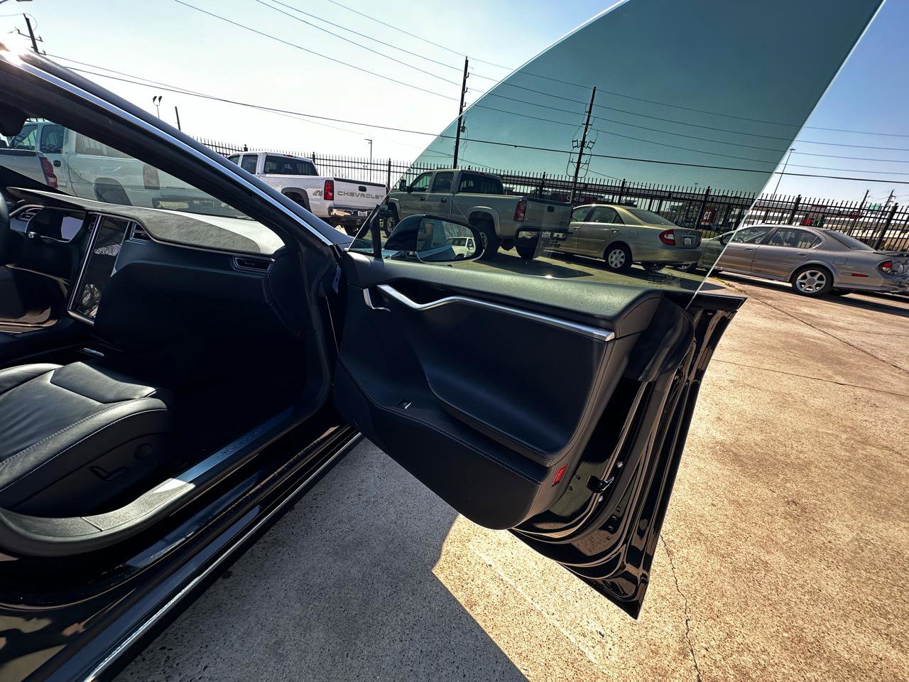 Used 2017 Tesla Model S P100D image 32