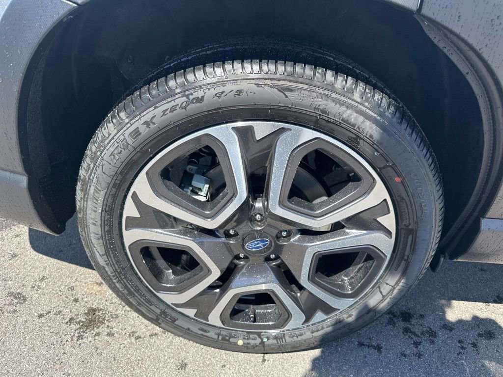 New 2026 Subaru Ascent Limited AWD/4WD image 32