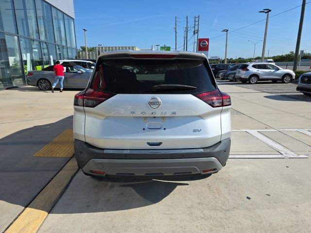 Used 2023 Nissan Rogue SV FWD image 5
