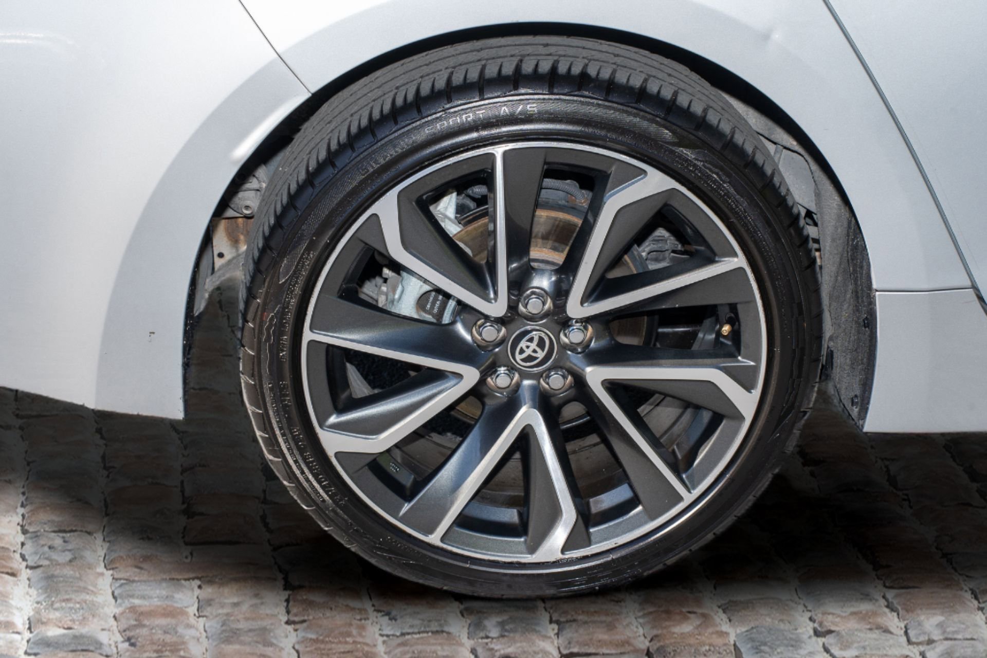 Used 2022 Toyota Corolla SE image 40