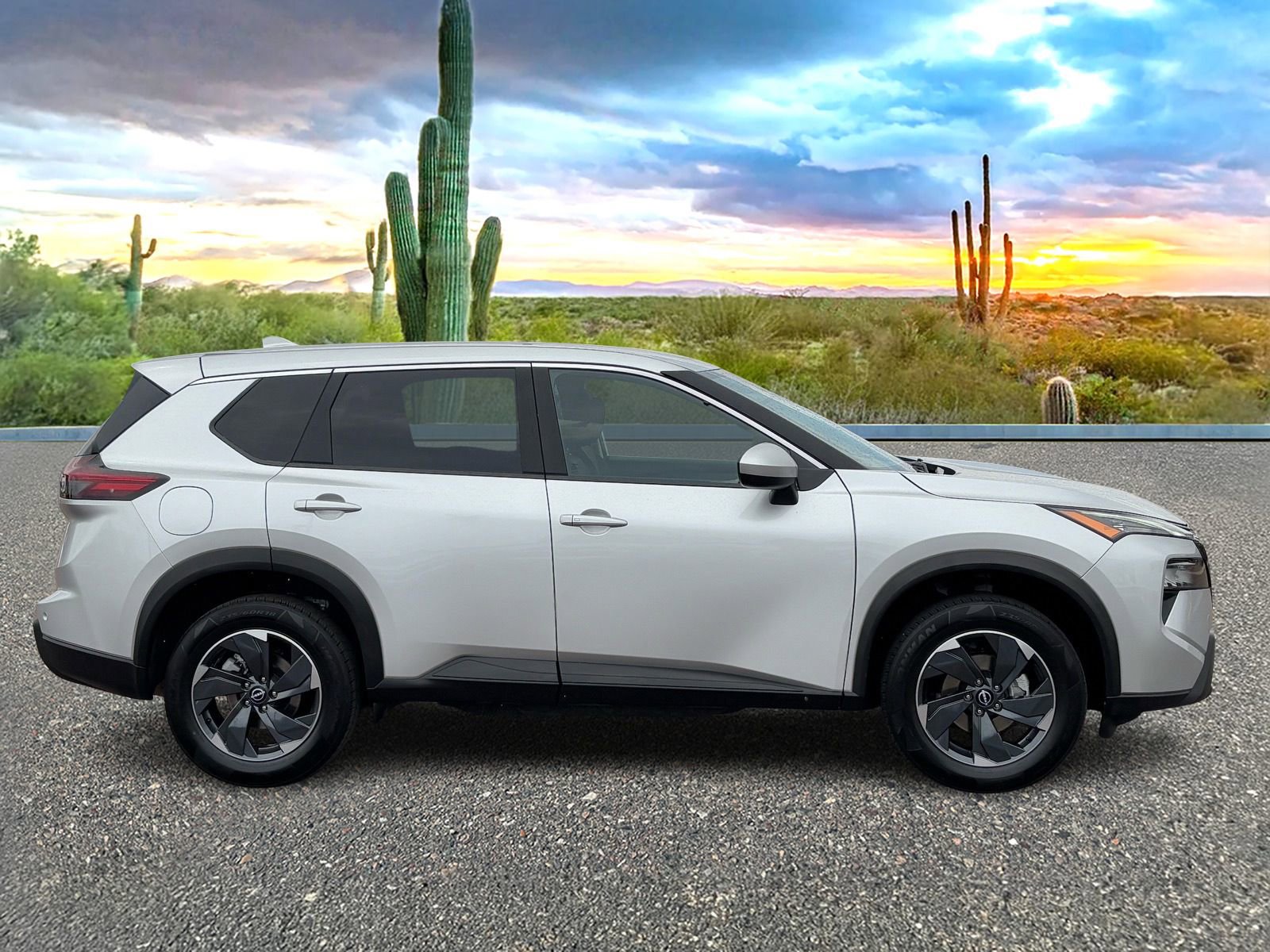 Used 2025 Nissan Rogue SV image 6