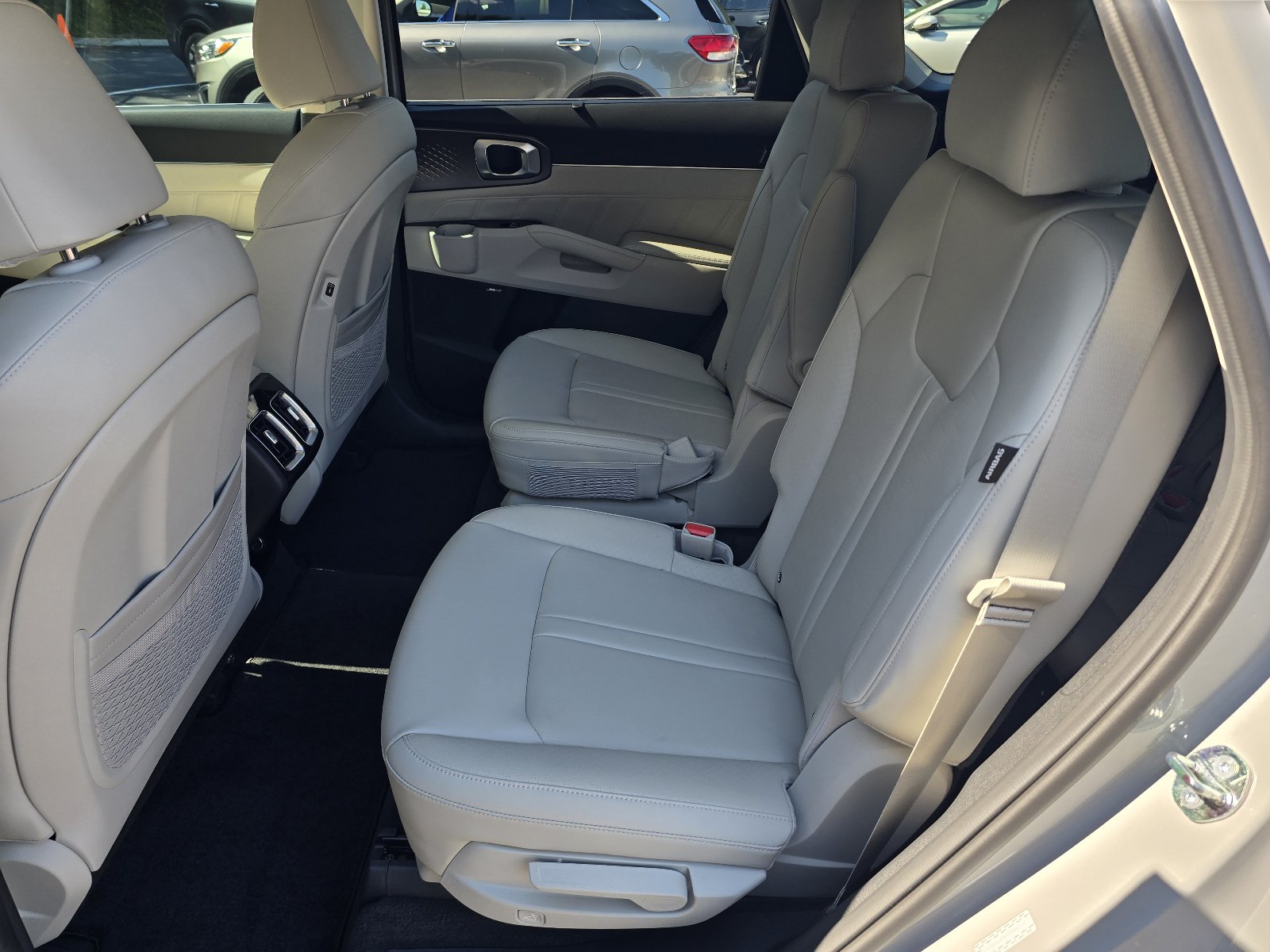 Used 2026 Kia Sorento SX FWD image 11
