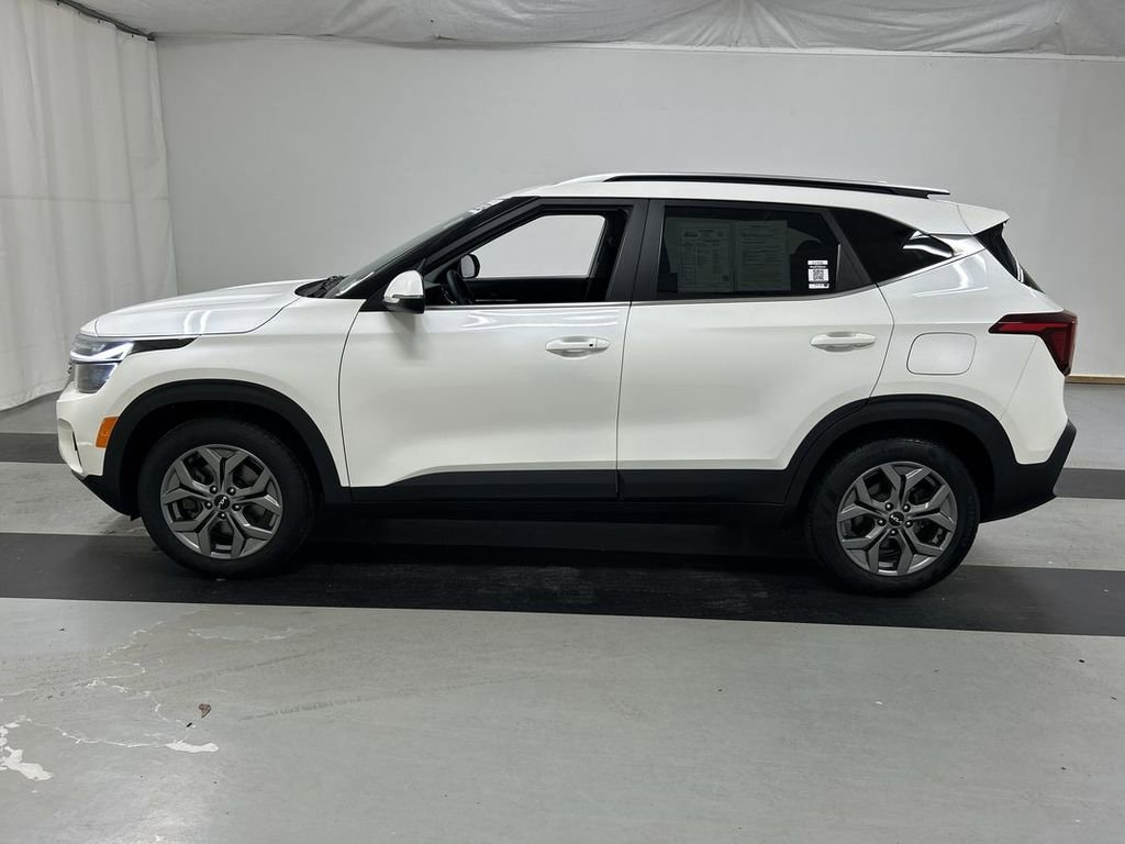 Certified 2024 Kia Seltos S image 6