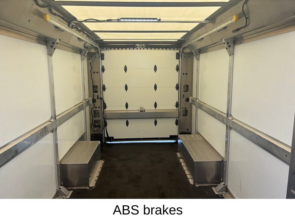 Used 2024 Chevrolet Brightdrop 600 w/ Commercial Equipment Package AWD/4WD image 24