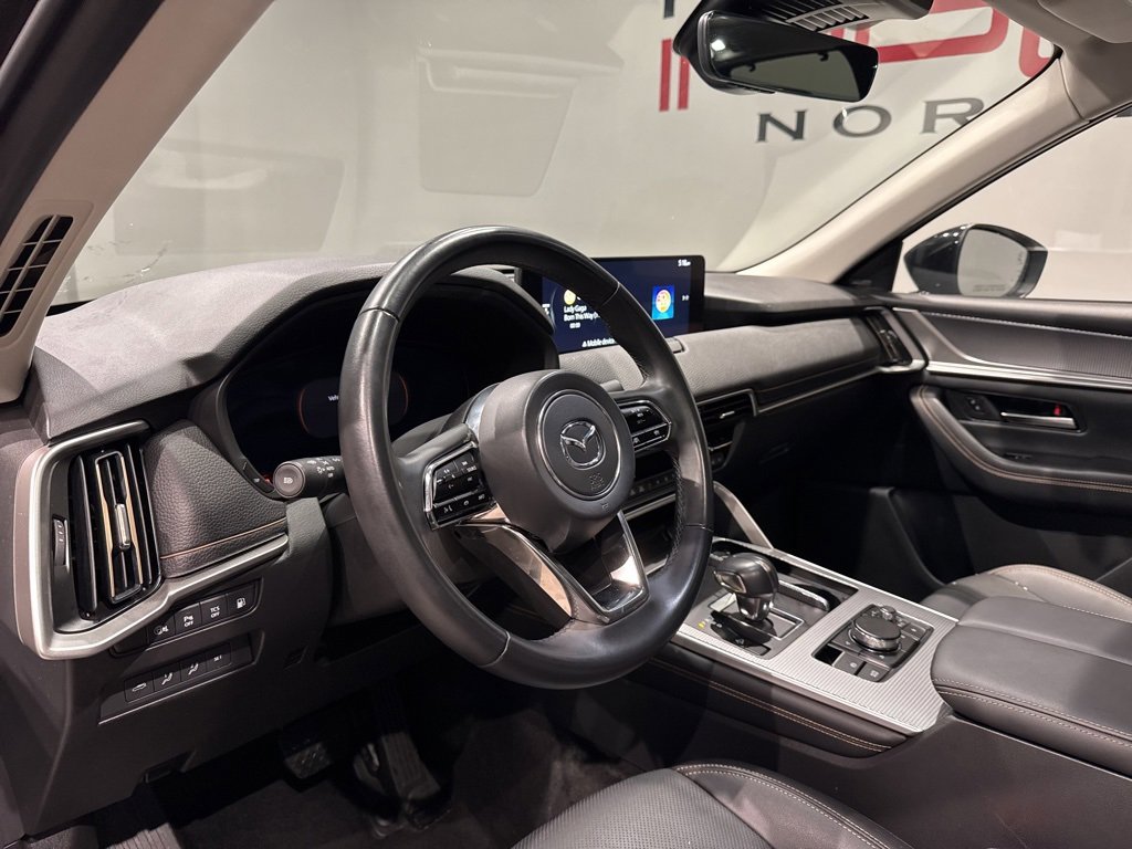Used 2025 MAZDA CX-70 Plug-In Hybrid w/ Premium Pkg image 9