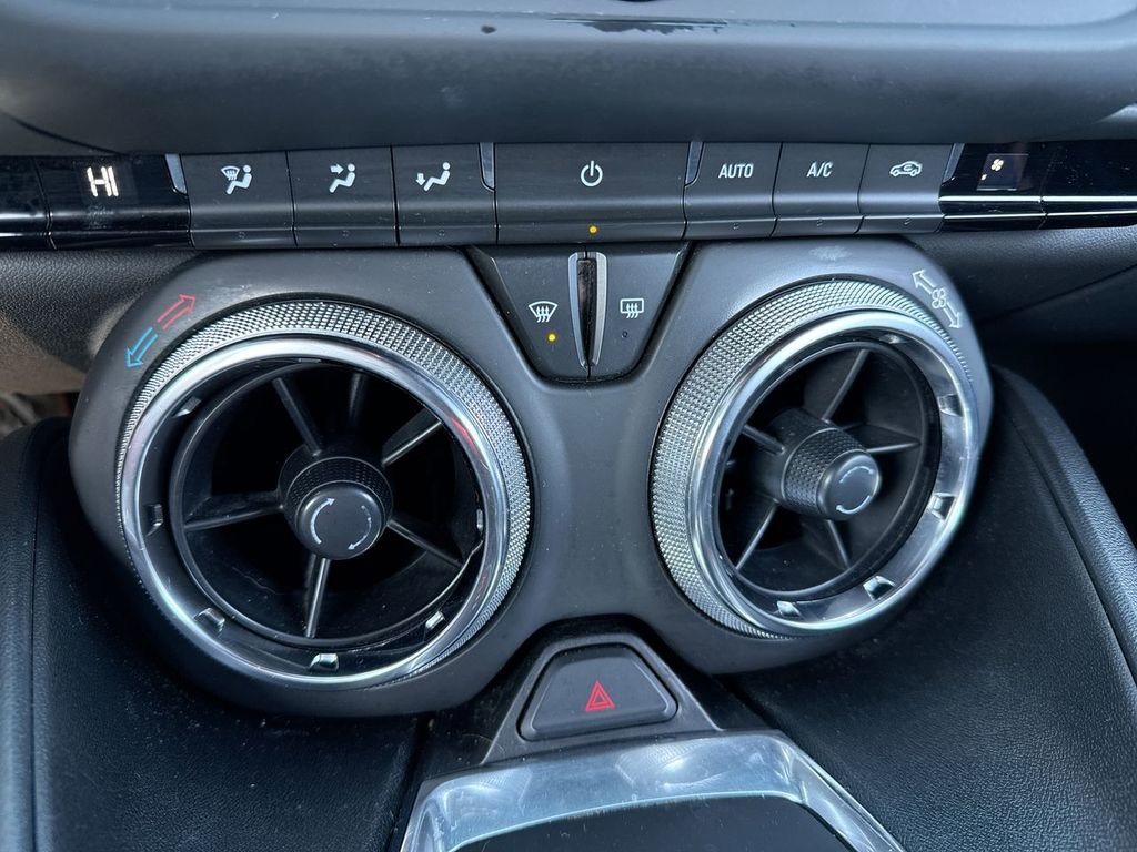 Used 2023 Chevrolet Camaro LT image 19