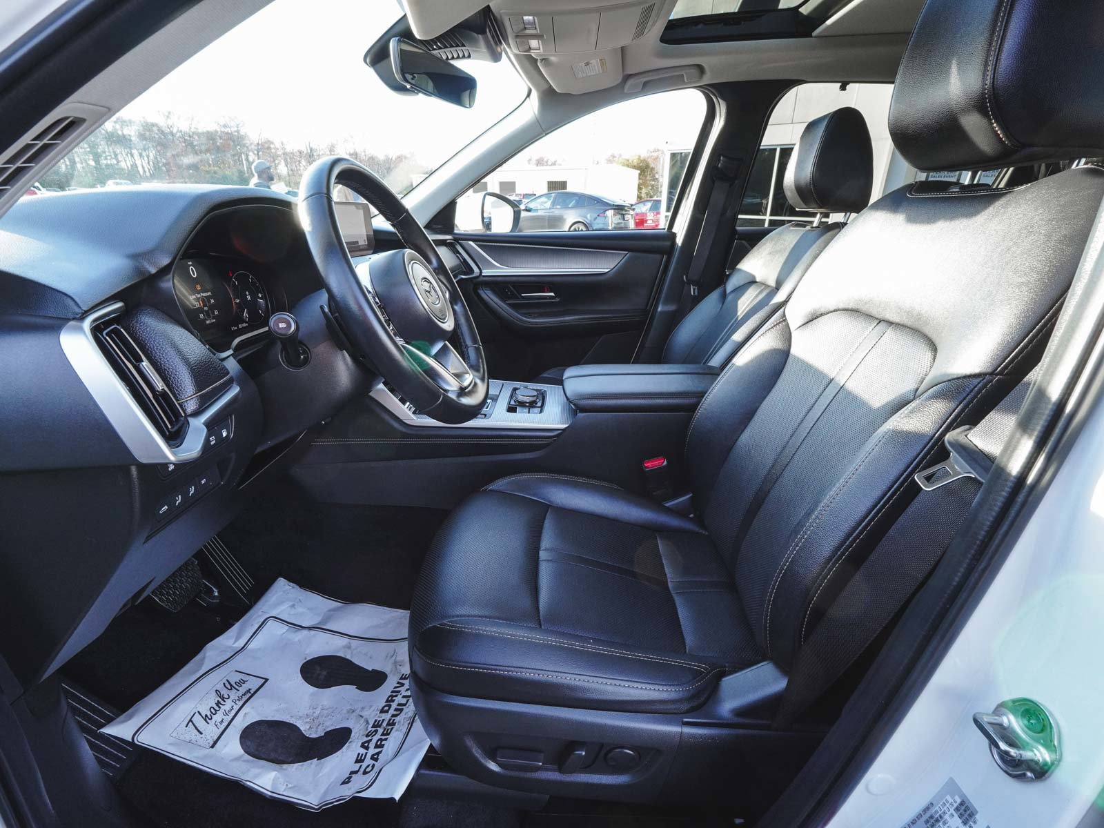 Used 2024 MAZDA CX-90 Plug-In Hybrid w/ Premium Pkg image 28