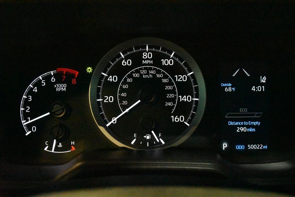 Used 2022 Toyota Corolla LE FWD image 17