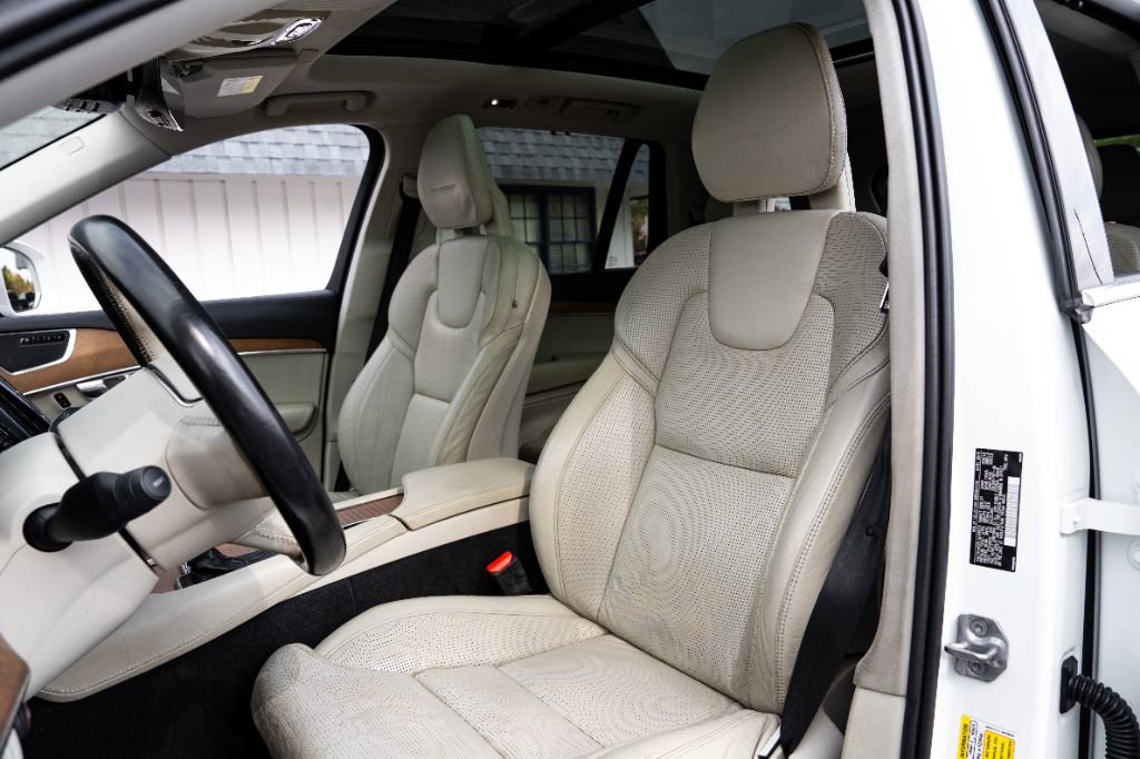Used 2016 Volvo XC90 T6 Inscription AWD/4WD image 28