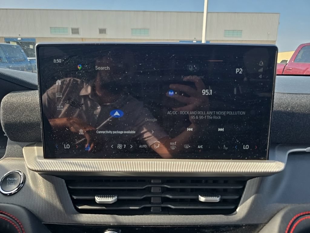 Used 2025 Ford Explorer ST AWD/4WD image 32